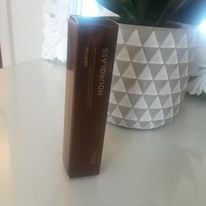 Hourglass vanish foundation stick